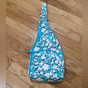 Vera Bradley Cool Ultralight Essential Sling Backpack in Cut Vines